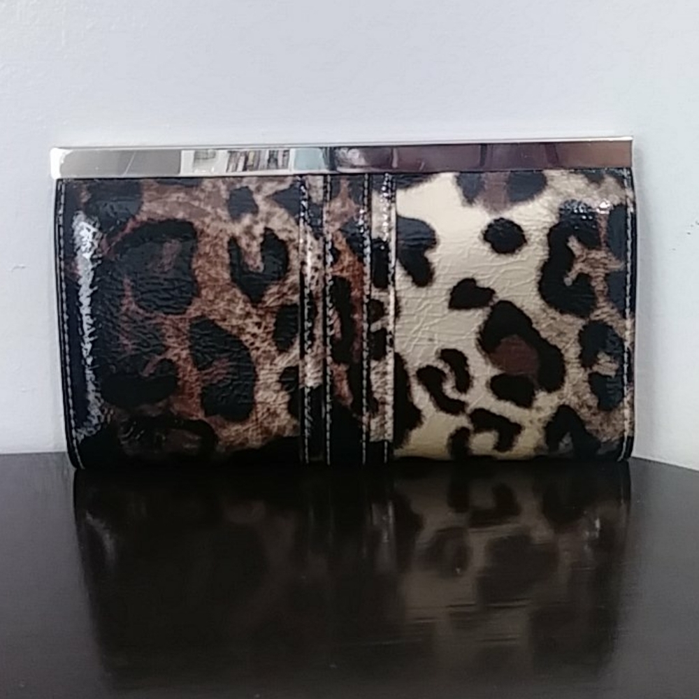 Wallet - Picture 2 of 3